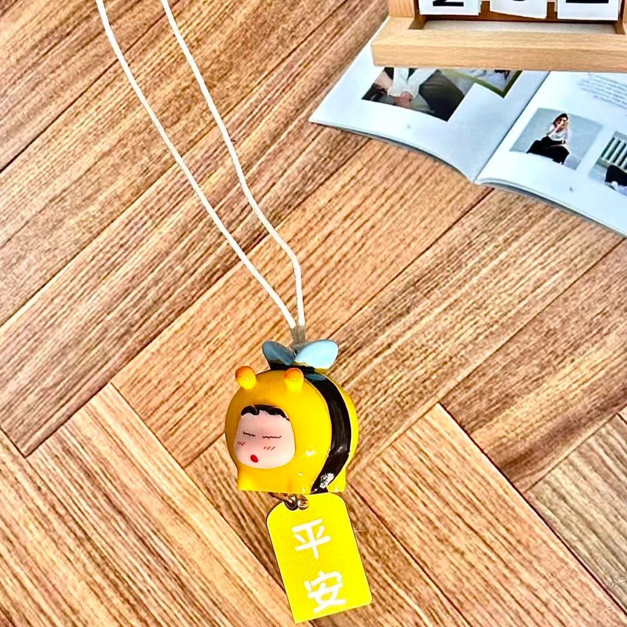 Crayon Shin-chan Bee Cosplay F - Decorative Mirror recensie en prijs